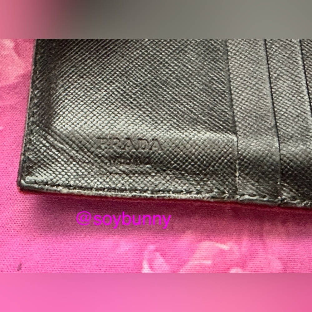 Vintage Y2K Prada Red Nylon Bifold Wallet (GUC; Red) - Picture 6 of 9